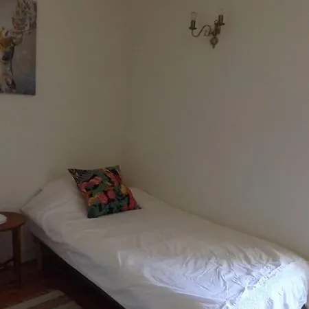 בית נופש Ancient Village House With Private Terraced Garden Auzon